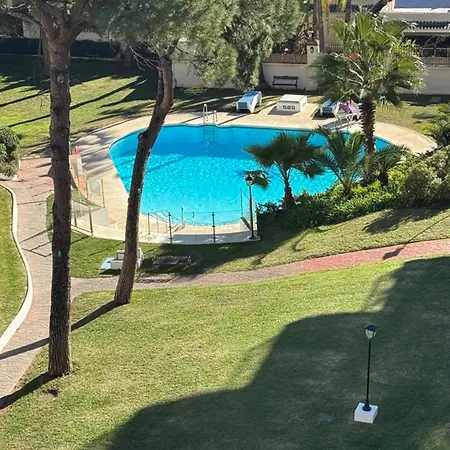 Apartment Beach Front Apt 506, Andalucia Del Mar, Puerto Banus