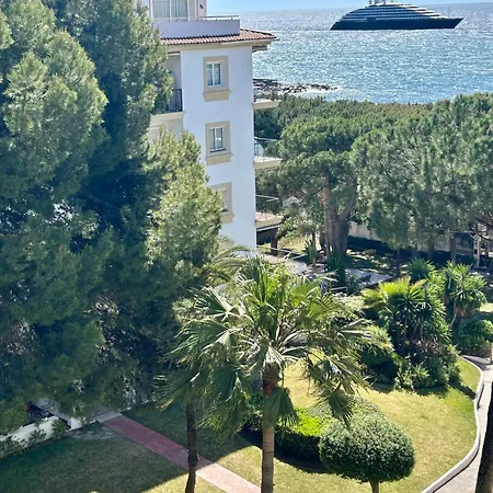 Apartment Beach Front Apt 506, Andalucia Del Mar, Puerto Banus