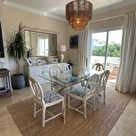 Beach Front Apt 506, Andalucia Del Mar, Puerto Banus Apartment